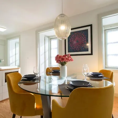 Sunny Viewpoint Graca Apartment *