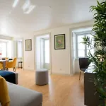 Sunny Viewpoint Graça Apartament